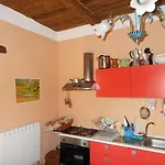 La Neviera Nel Pozzo Оффида