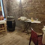 La Neviera Nel Pozzo 3*