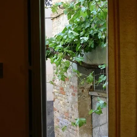 Panzió La Neviera Nel Pozzo Offida