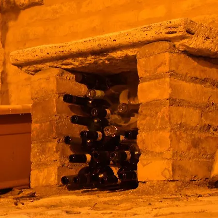 La Neviera Nel Pozzo Panzió Offida